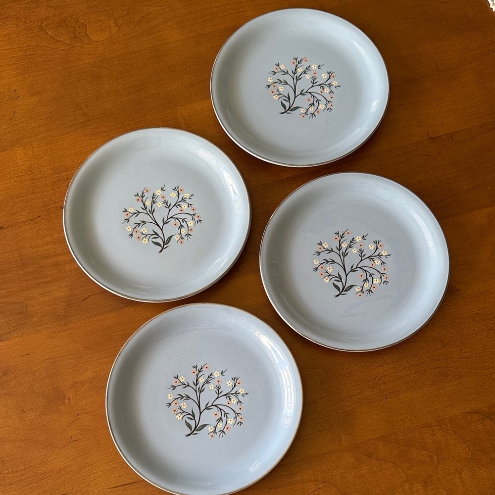 Homer Laughlin Salad Plates - Set of 4. 1950’s